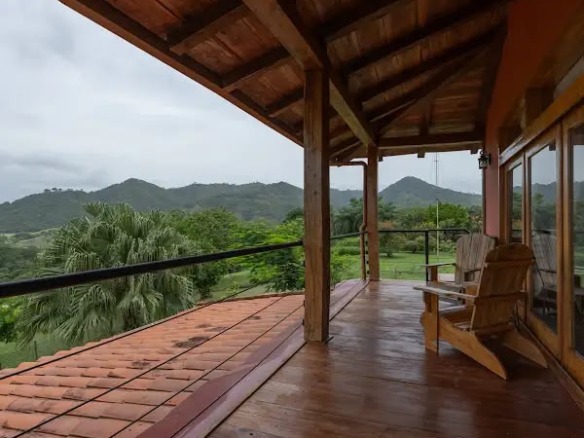 Unique Tuscany style villa with stunning view