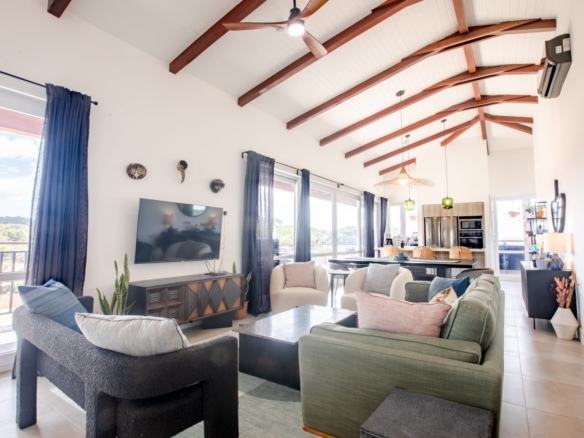 Blue Vista Penthouse – 3BR