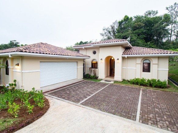 🐚Fairways Duplex Luxury Golf Community