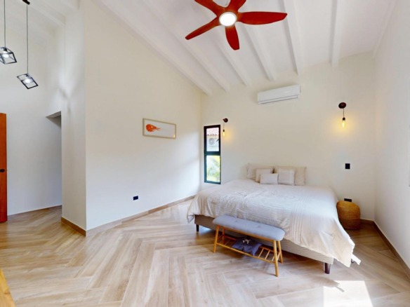  🐚Owner Finance Quality Home In Town
