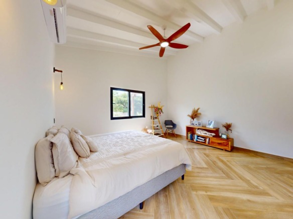  🐚Owner Finance Quality Home In Town