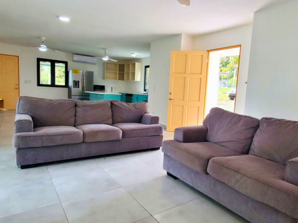 🐚Energy-Efficient Solar Home in Pedasí